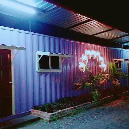 5 Stone Cabin Chalet Taiping Εξωτερικό φωτογραφία